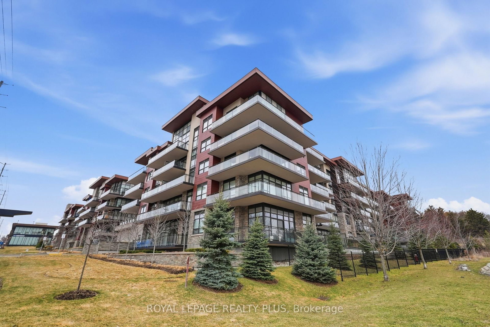 1575 Lakeshore Road W, Unit 117 - Photo 49