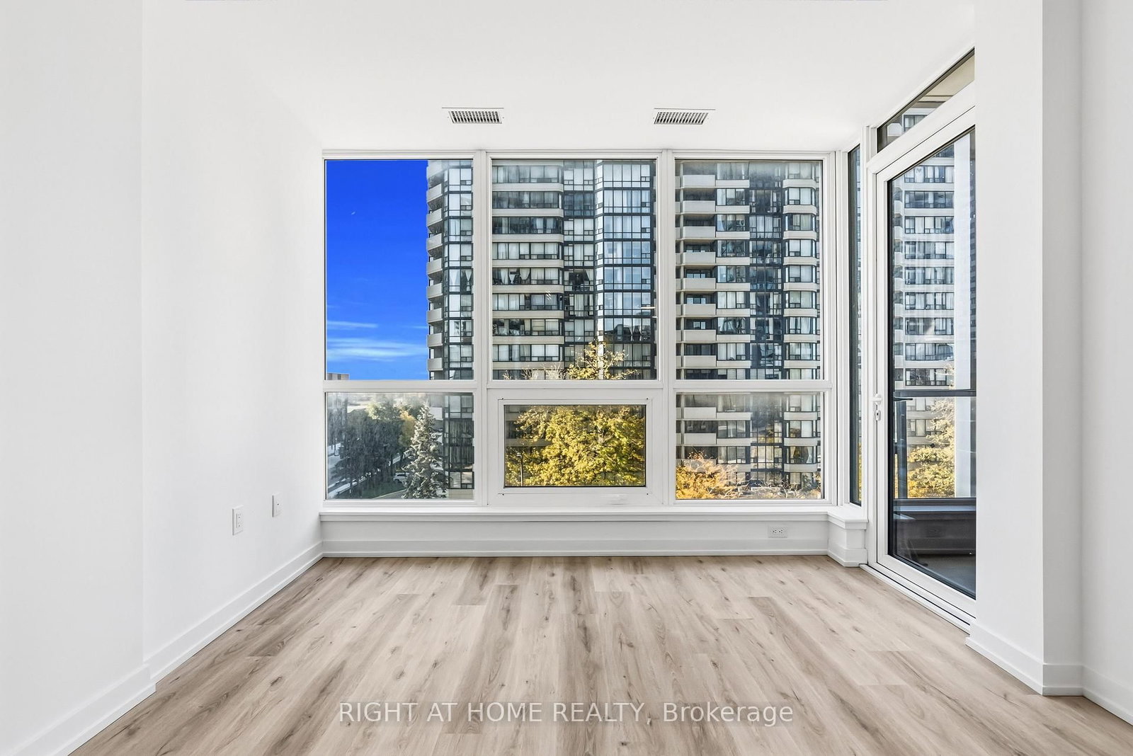 395 Square One Drive W, Unit 413 - Photo 13