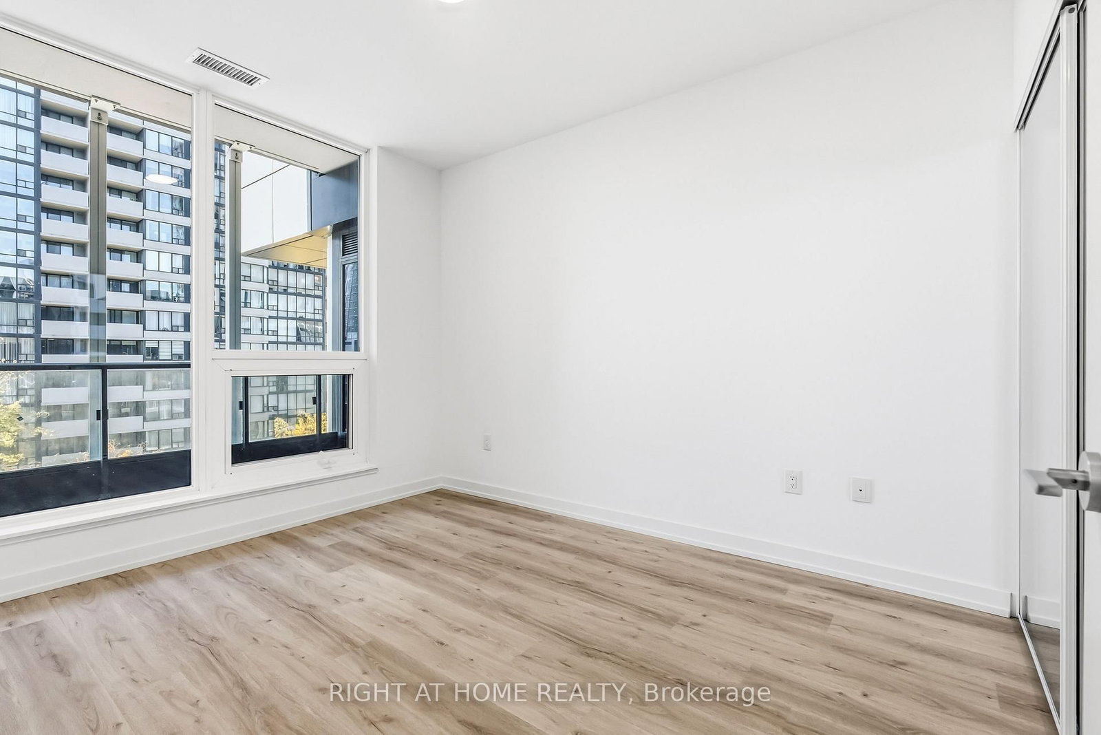 395 Square One Drive W, Unit 413 - Photo 16