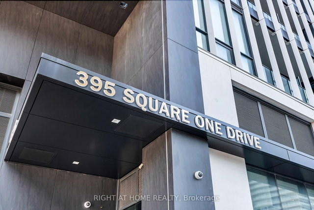 413 - 395 Square One Drive W