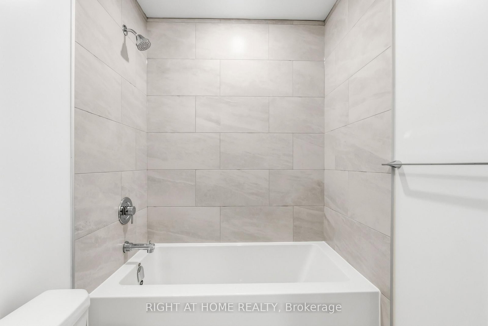 395 Square One Drive W, Unit 413 - Photo 24