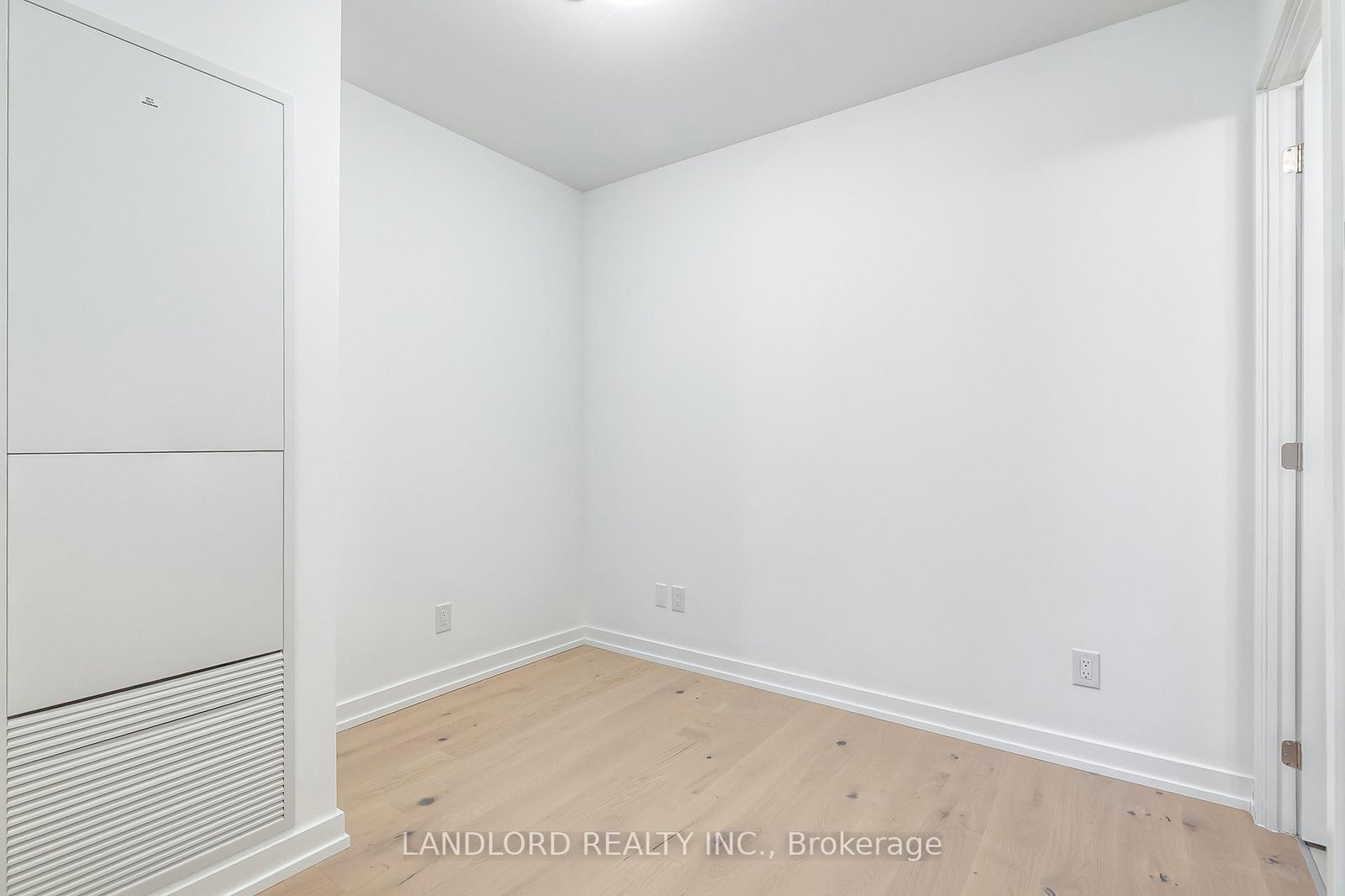 Condo for sale at 109-15 Maryport Avenue, Toronto, Ontario, M3M 0E1 - Downsview-Roding-CFB - MLS: W12993914