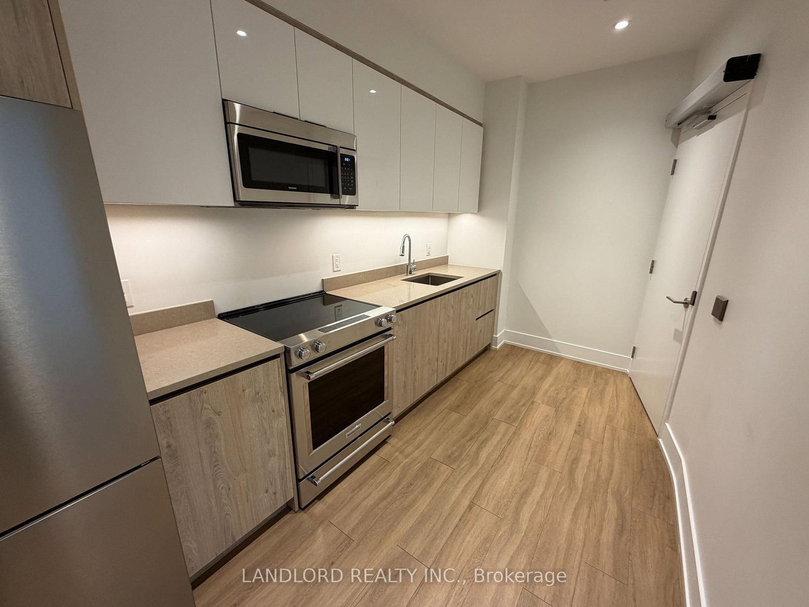 Condo for sale at 109-15 Maryport Avenue, Toronto, Ontario, M3M 0E1 - Downsview-Roding-CFB - MLS: W12993914