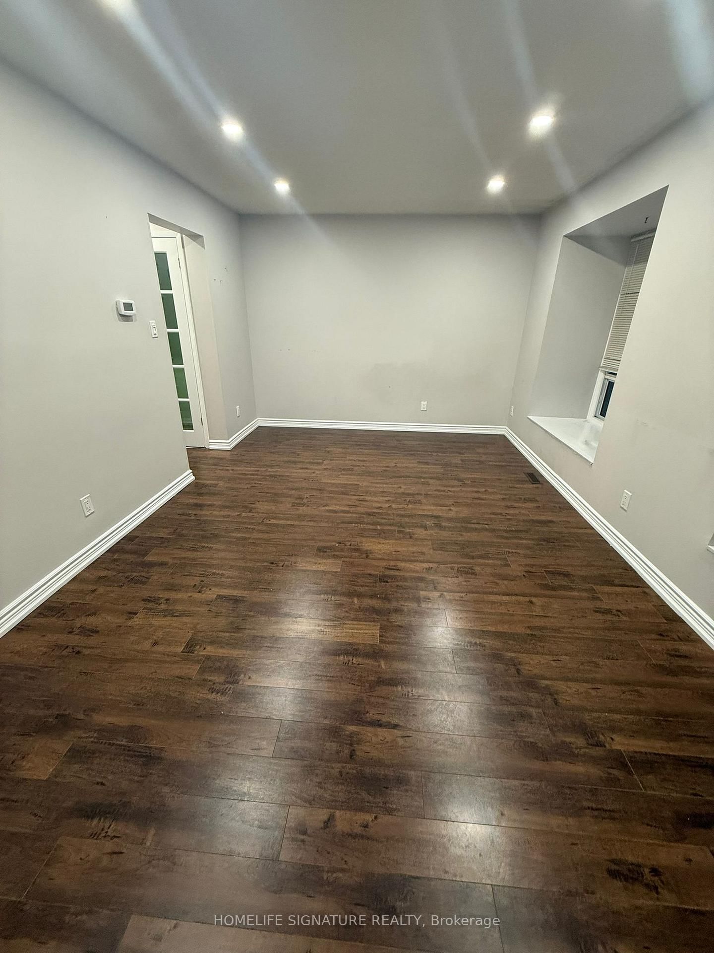 Townhouse for sale at 4 Carleton Place, Brampton, Ontario, L6T 3Z4 - Bramalea West Industrial - MLS: W12993954