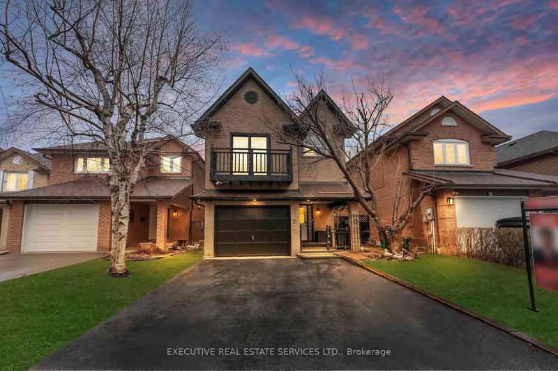 21 Garden Ave, Brampton, Ontario
