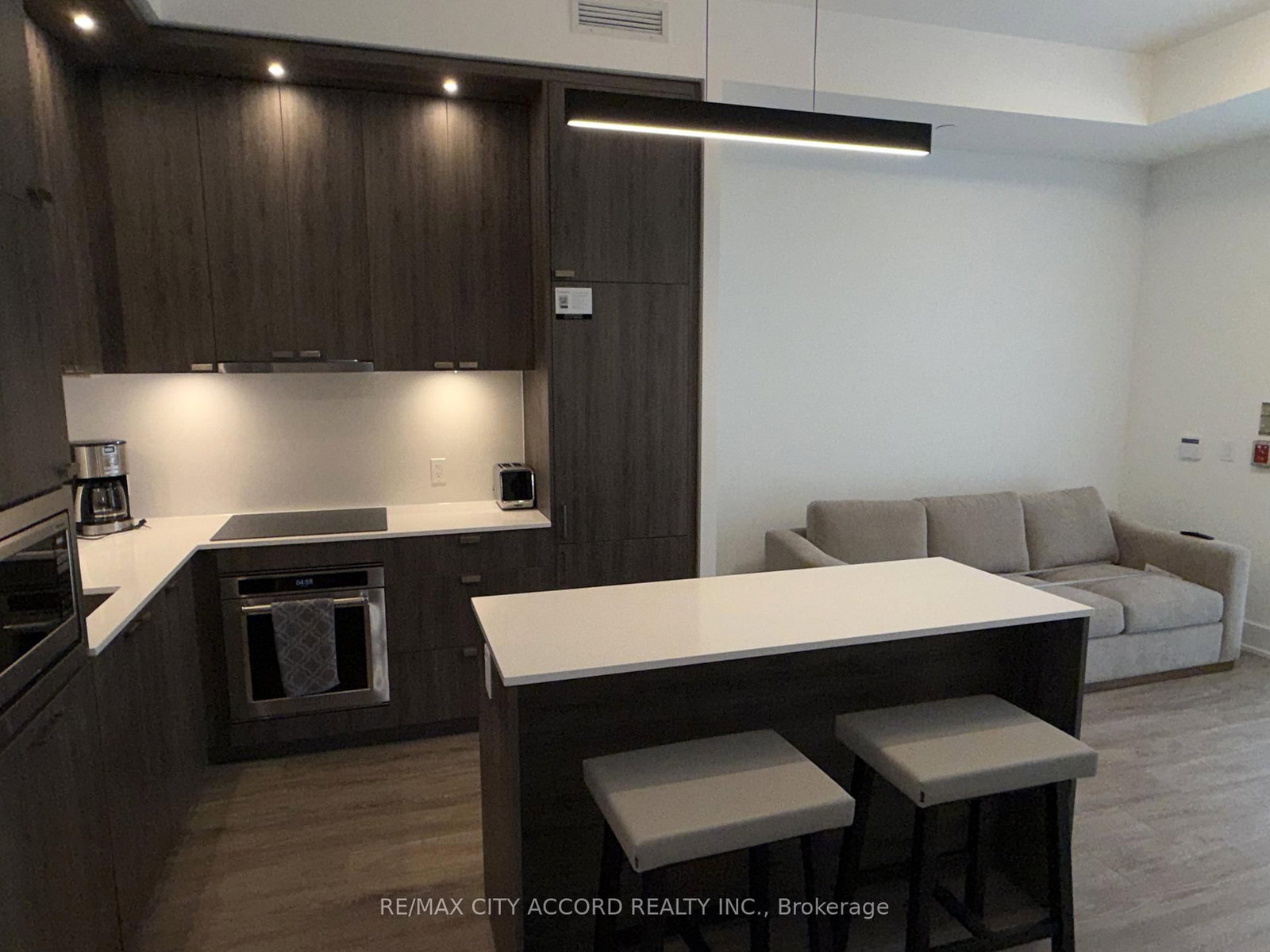 259 The Kingsway, Unit 111 - Photo 6