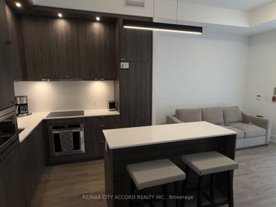Unit 111 — 259 The Kingsway — photo 6