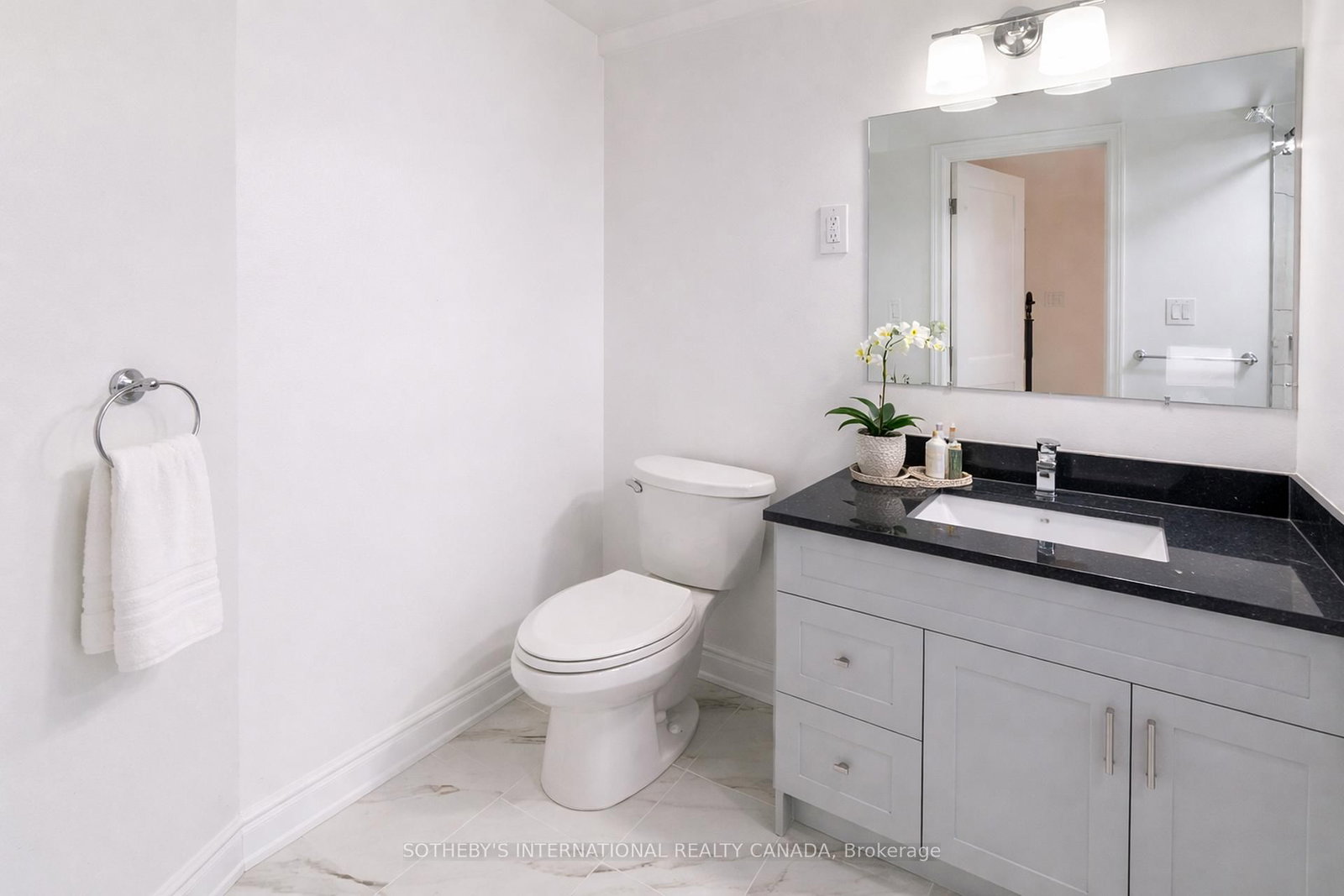 939 Lakeshore Road E - Photo 12