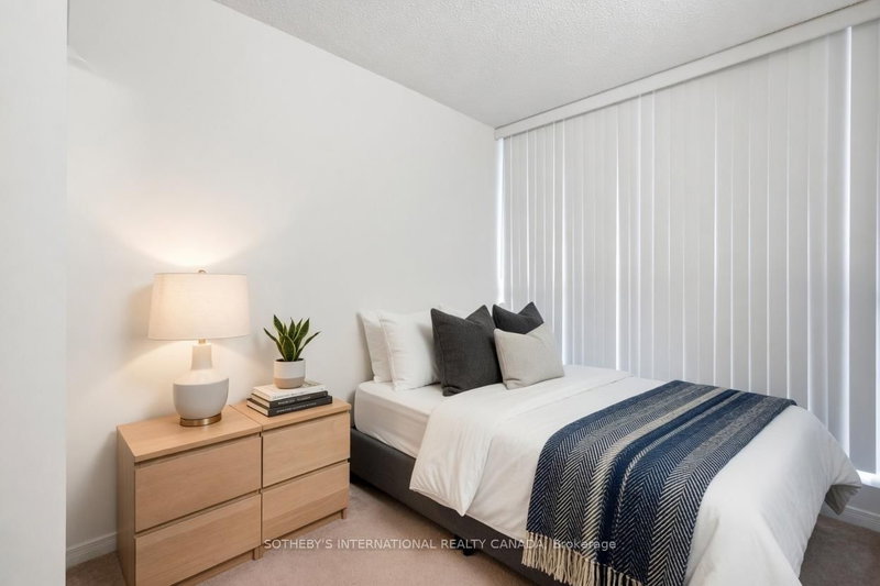 75 King Mississauga,ON L5A 4G5 — Photo 18