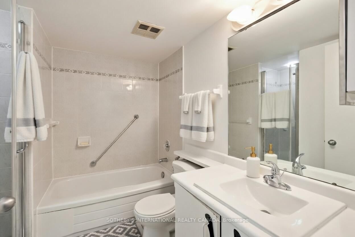 75 King Street E, Unit 1202 - Photo 29