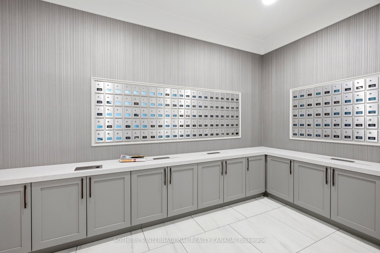 75 King Street E, Unit 1202 - Photo 6