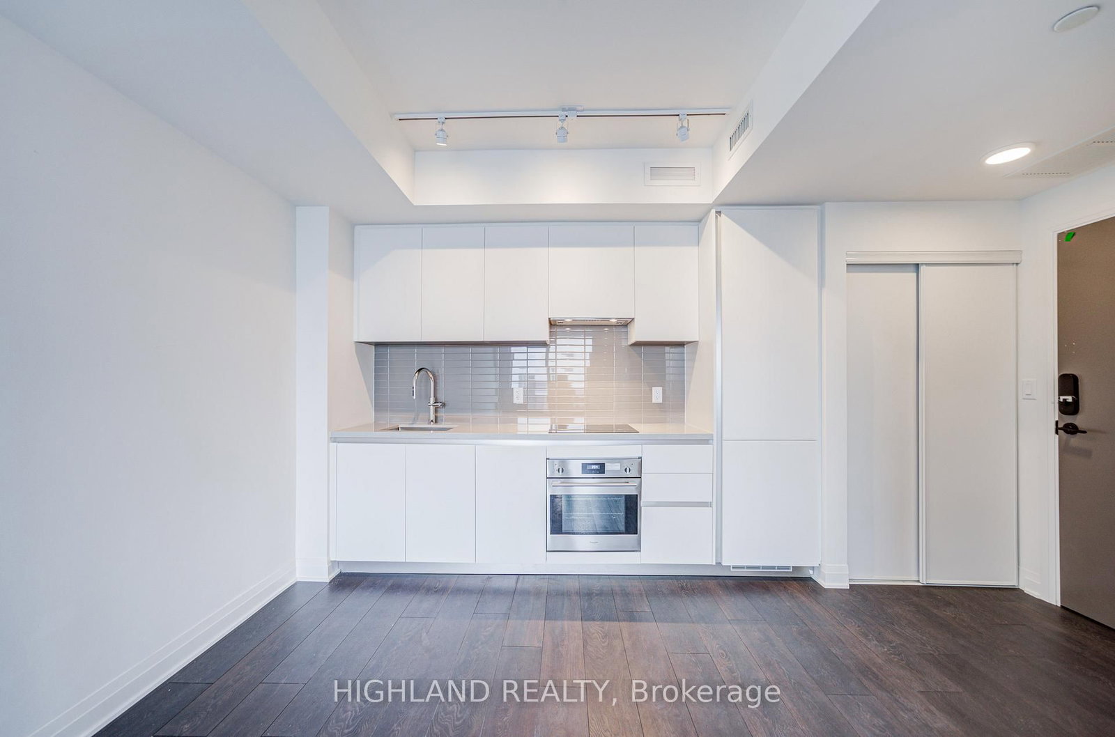 4015 The Exchange, Unit 3805 - Photo 13