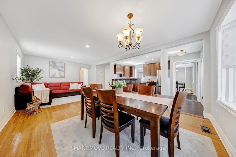 57 Brawley Ave, Toronto, M8Z 4Z5 | Image 3