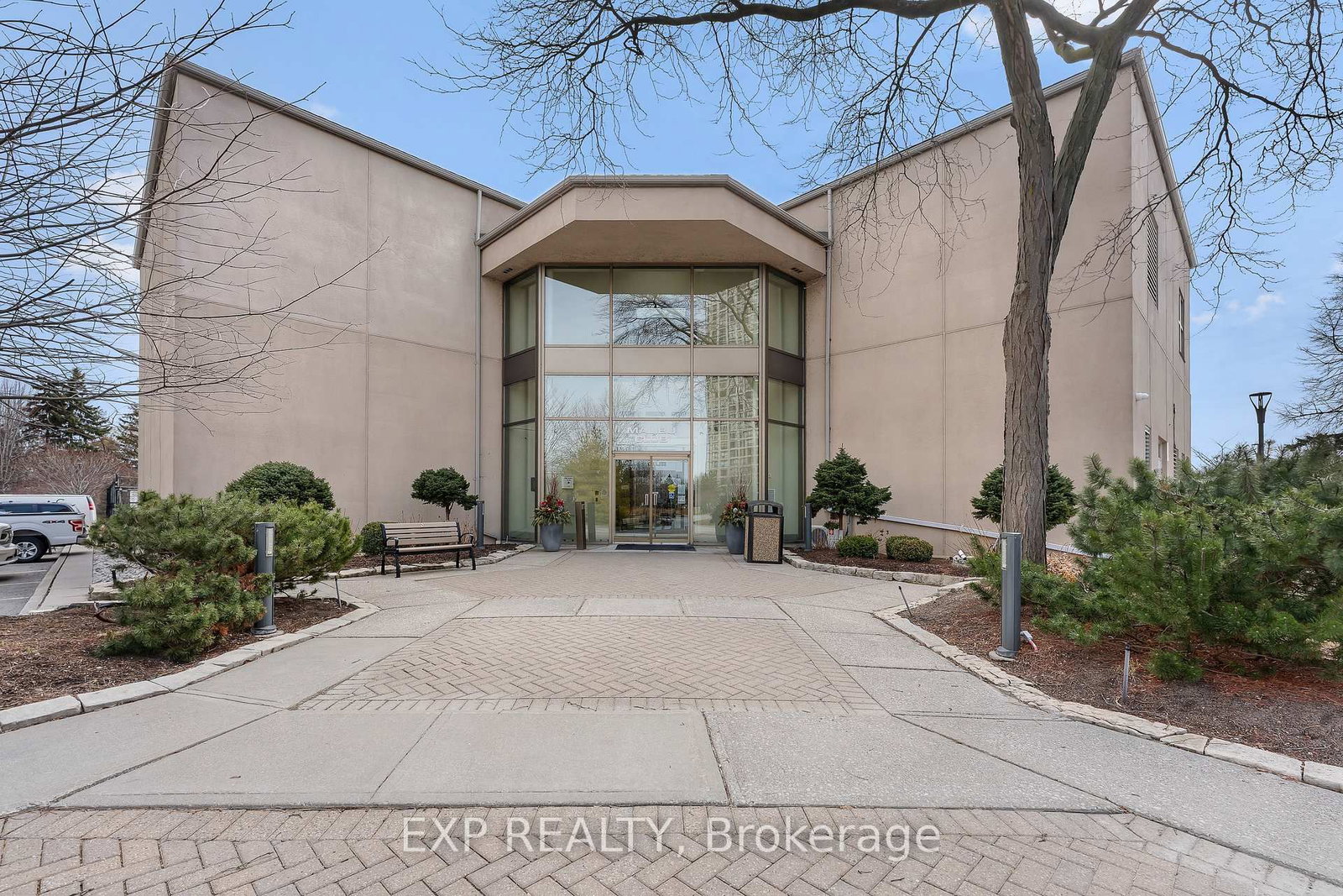 2267 Lake Shore Boulevard W, Unit 214 - Photo 24
