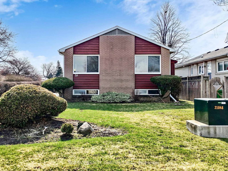 26 Carlyle Cres, Brampton, L6W 2Z1 | Image 2
