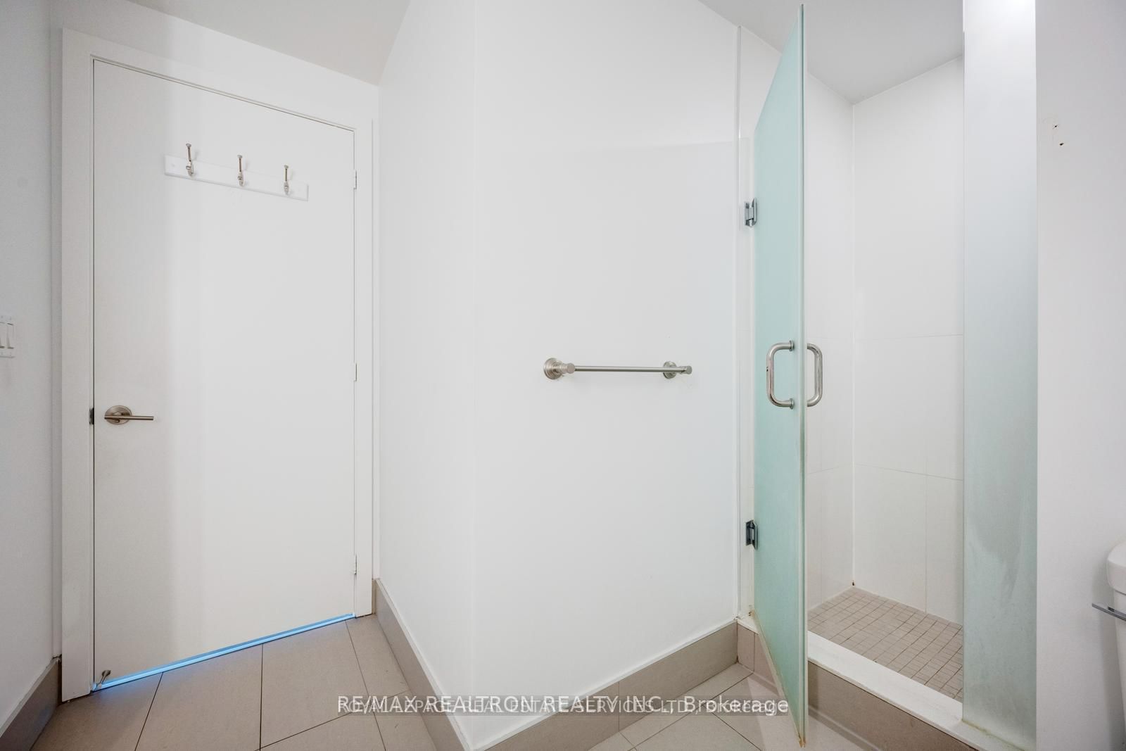 180 Veterans Drive, Unit 502 - Photo 10