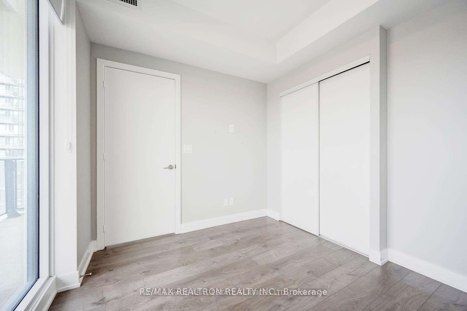 180 Veterans Drive, Unit 502 - Photo 12