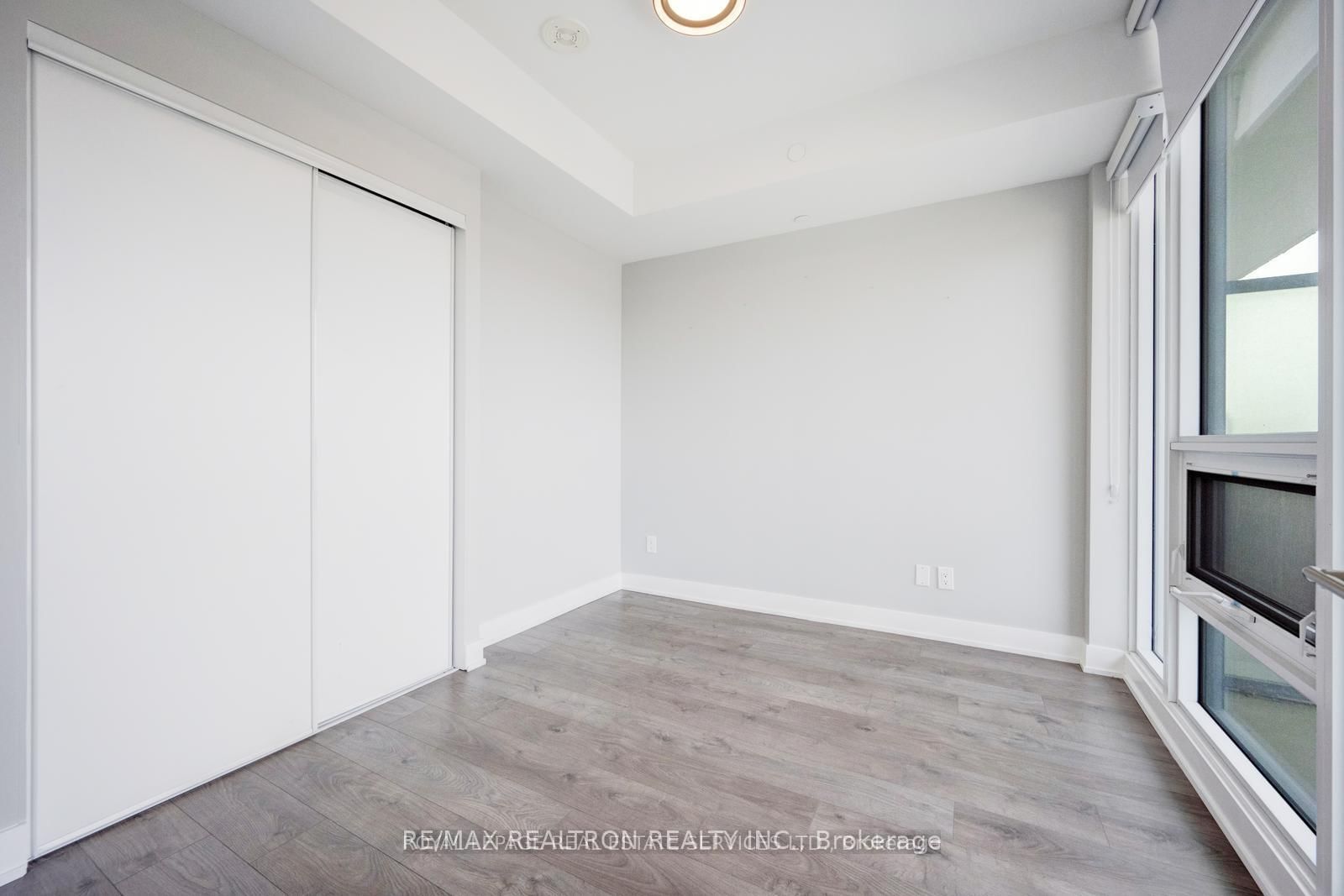 180 Veterans Drive, Unit 502 - Photo 15