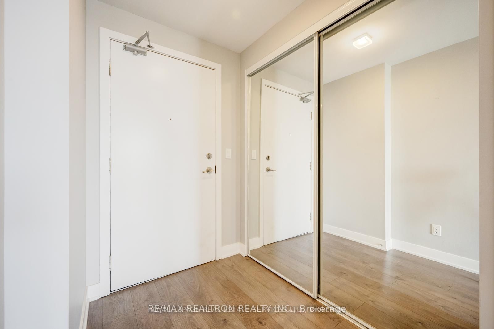 180 Veterans Drive, Unit 502 - Photo 30