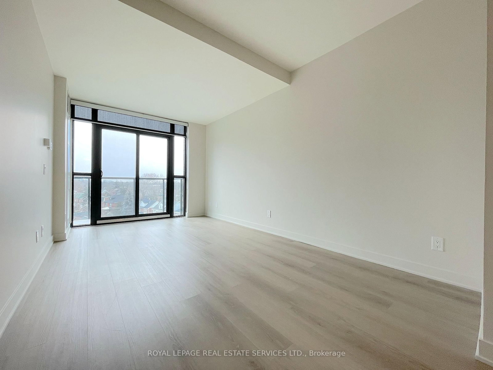 3385 Dundas Street W, Unit 606 - Photo 5