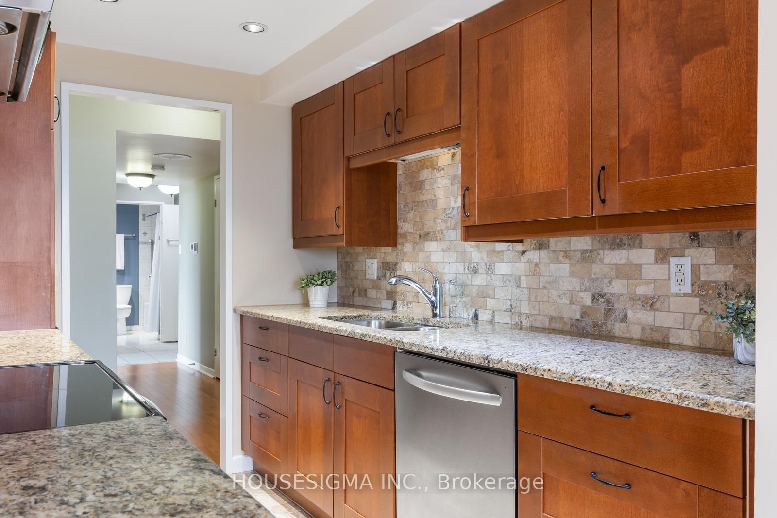 1300 Bloor Street, Unit 2010 - Photo 14