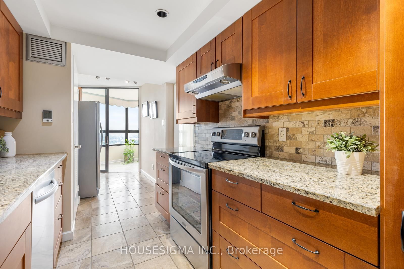 1300 Bloor Street, Unit 2010 - Photo 15