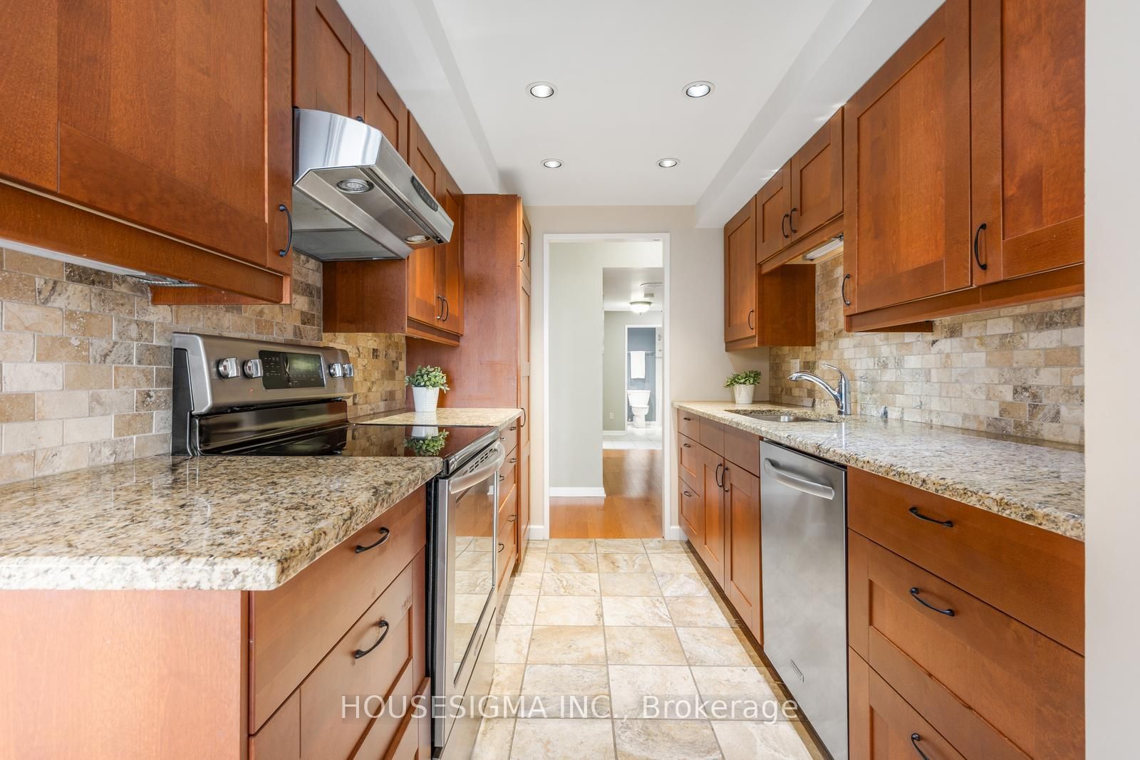 1300 Bloor Street, Unit 2010 - Photo 16