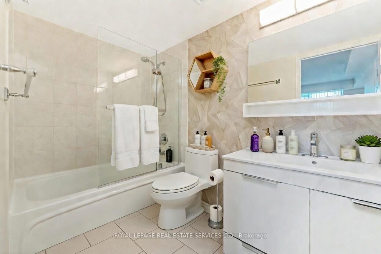 17 Michael Power Place, Unit 311 - Photo 7