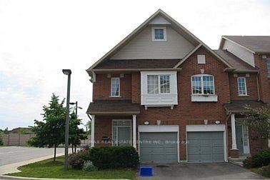 30 - 1591 South Parade Crt, Mississauga, L5M 6G1 | Image 2