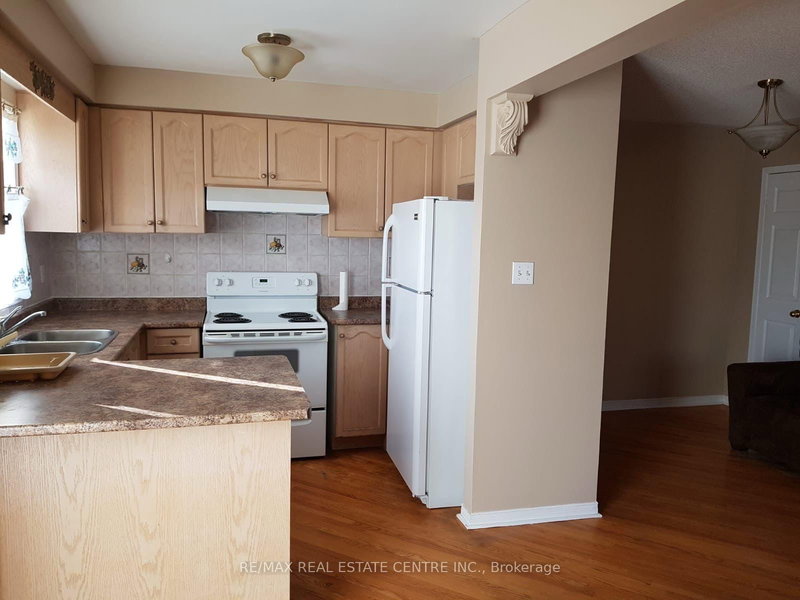 30 - 1591 South Parade Crt, Mississauga, L5M 6G1 | Image 3