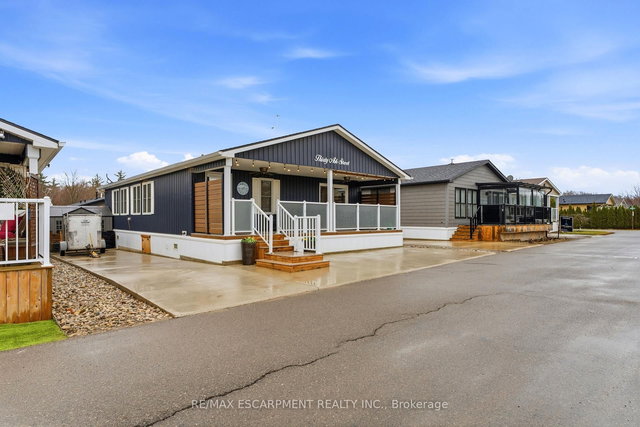 30 Ash Street - 4449 Milburough Line