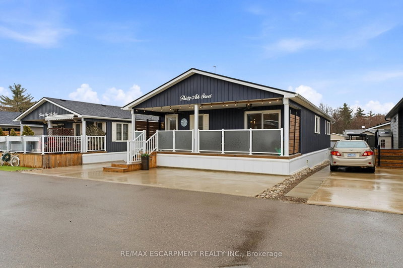 30 Ash Street - 4449 Milburough Line, Burlington, L7P 0C5 | Image 2