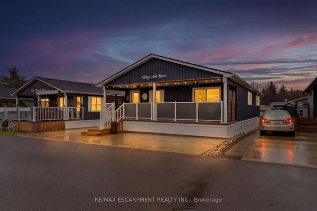 30 Ash Street - 4449 Milburough Line