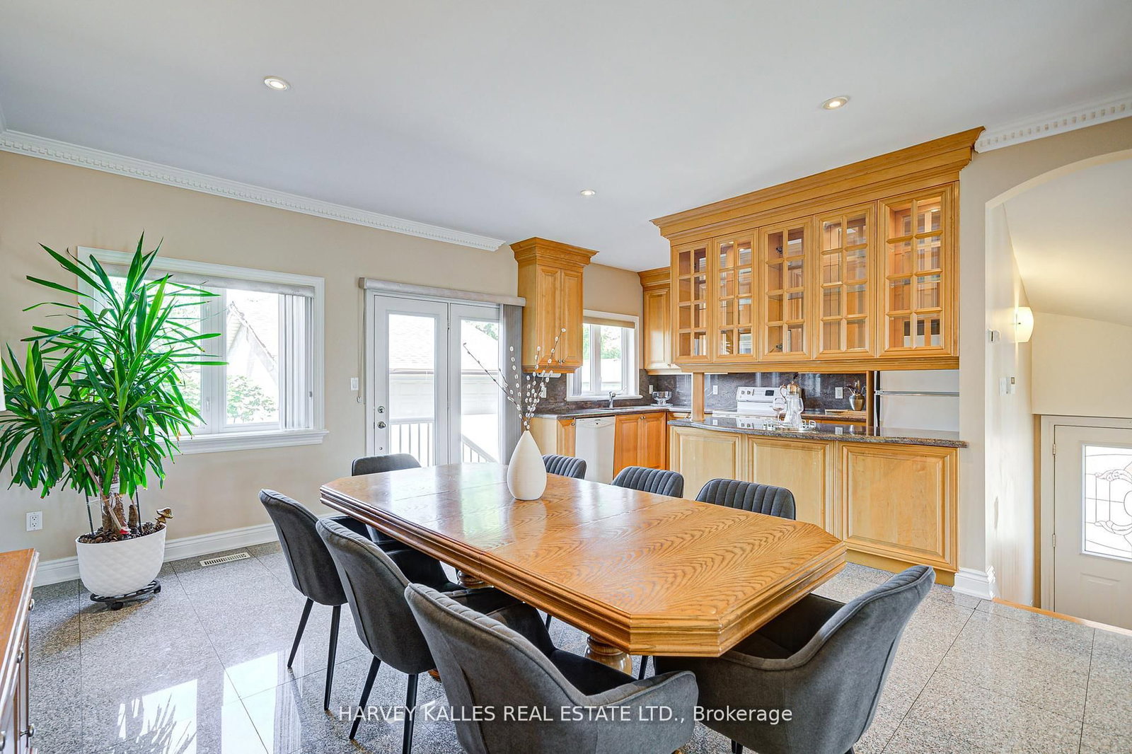 1006 Briar Hill Avenue - Photo 14