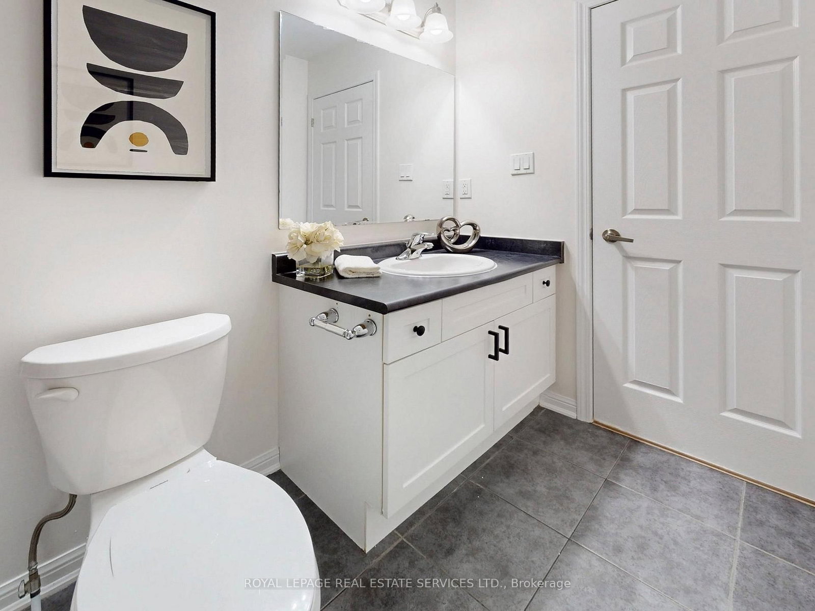 Townhouse for sale at 918 Nadalin Heights, Milton, Ontario, L9T 8R1 - Willmott - MLS: W12994648