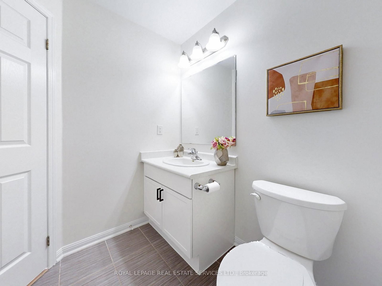 Townhouse for sale at 918 Nadalin Heights, Milton, Ontario, L9T 8R1 - Willmott - MLS: W12994648