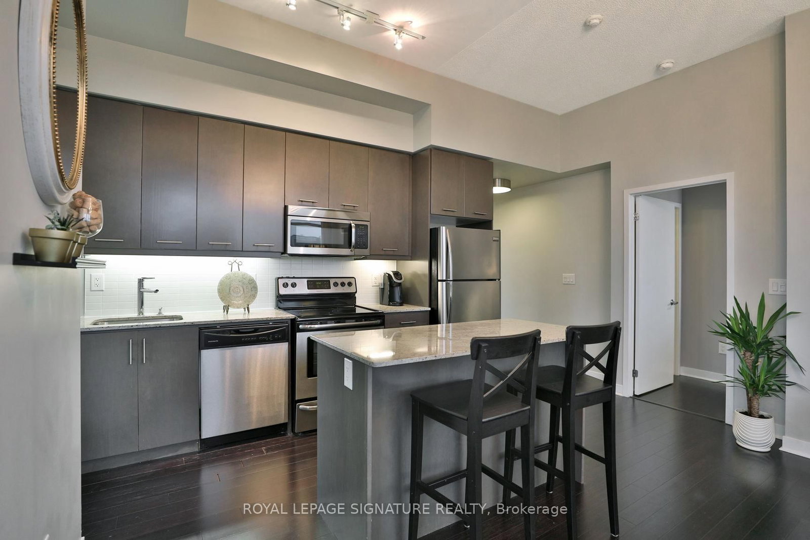 365 Prince Of Wales Drive, Unit 602 - Photo 2