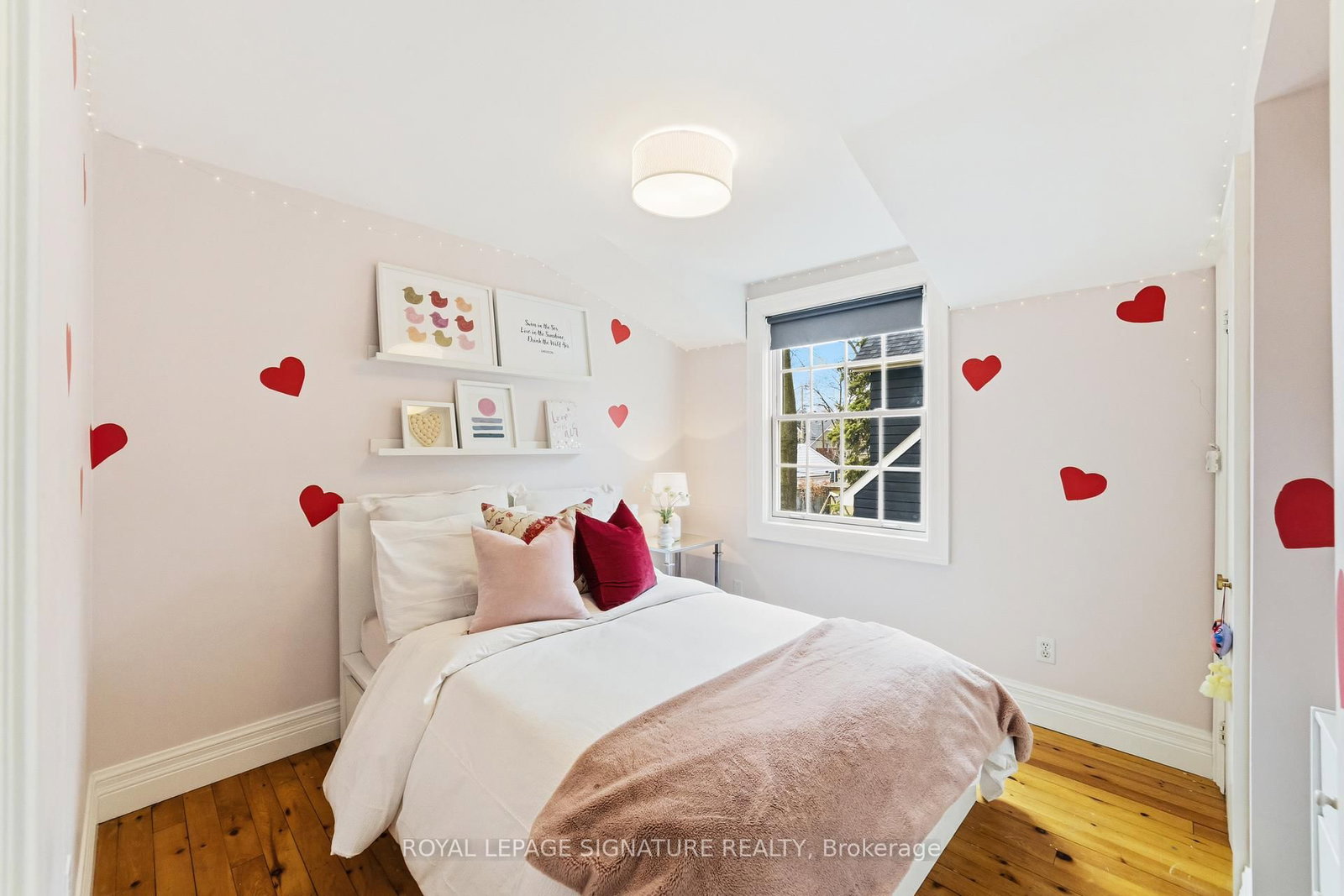 Detached House for sale at 348 Douglas Avenue, Oakville, Ontario, L6J 3S6 - Old Oakville - MLS: W12994708