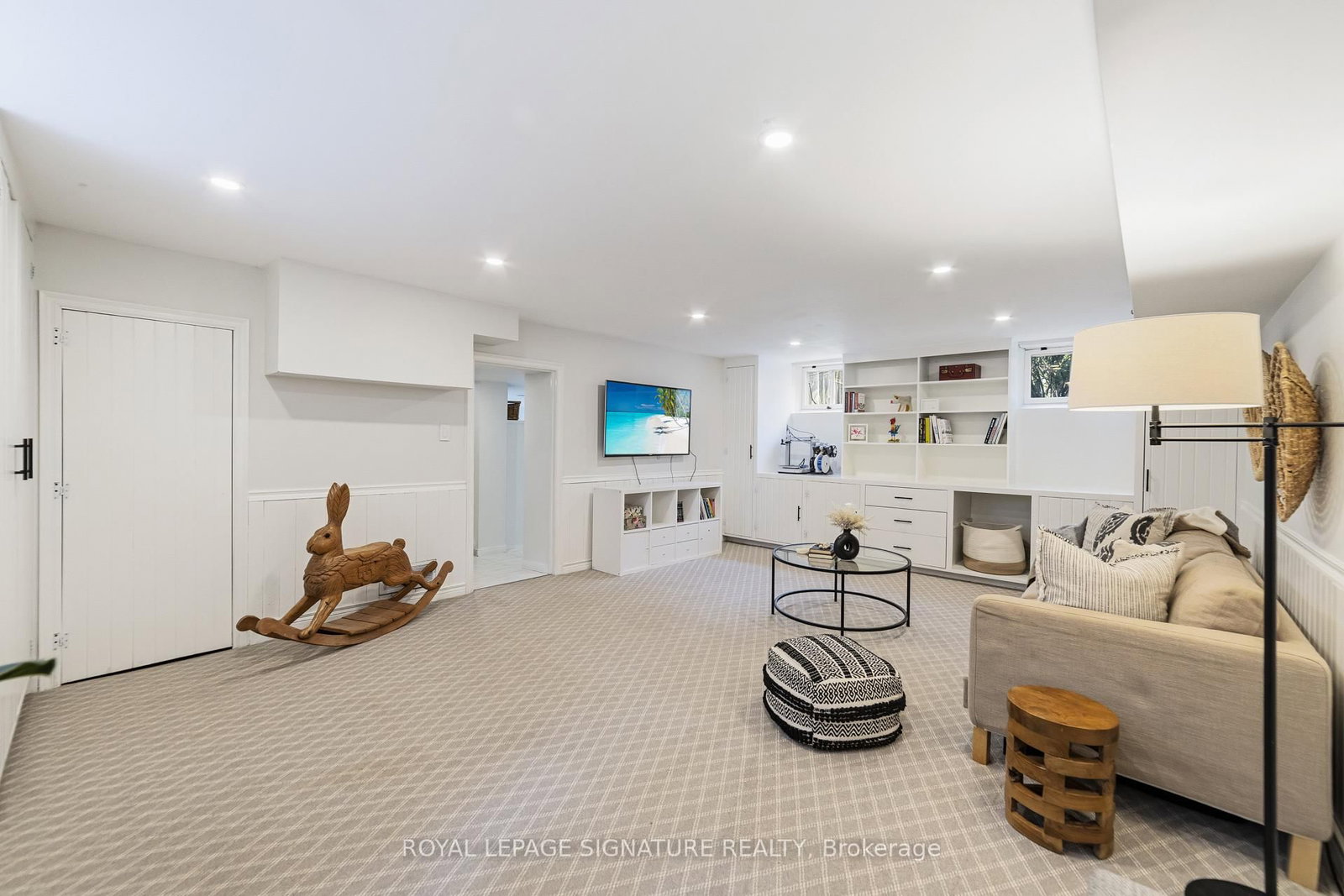 348 Douglas Avenue - Photo 32