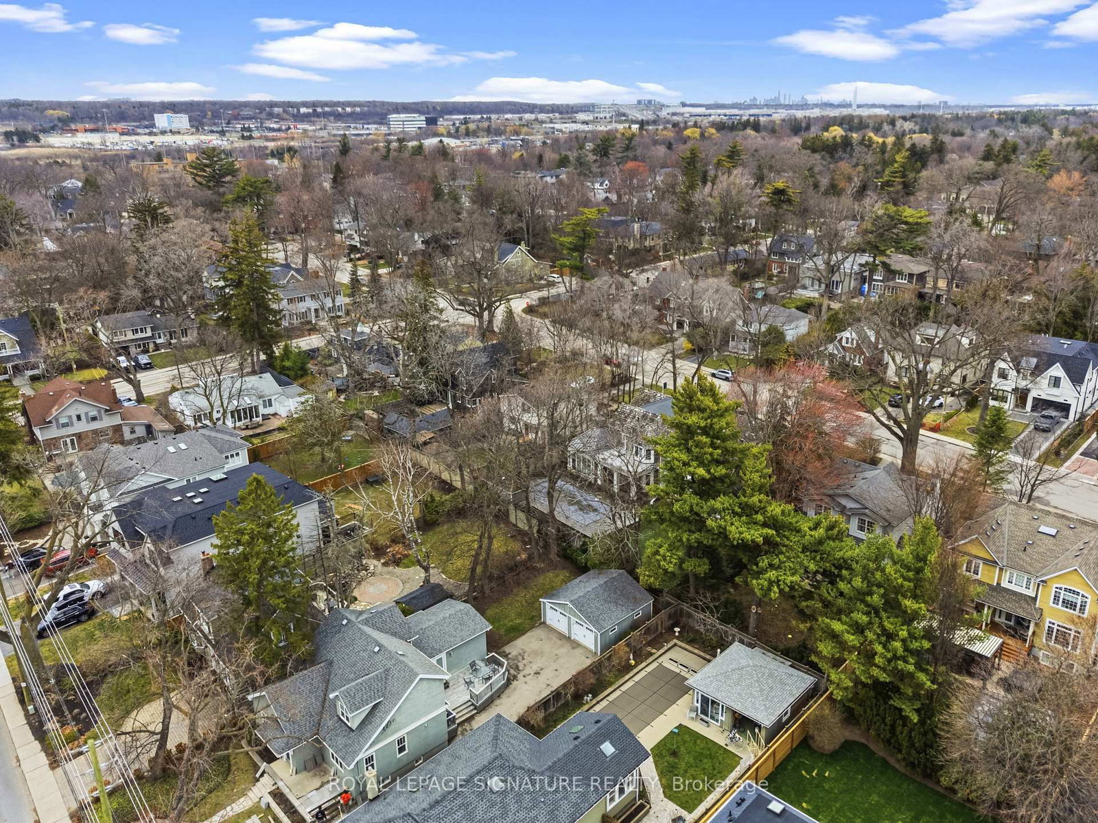 Detached House for sale at 348 Douglas Avenue, Oakville, Ontario, L6J 3S6 - Old Oakville - MLS: W12994708