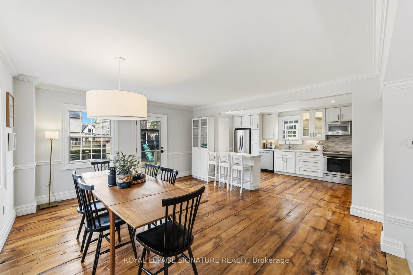 348 Douglas Avenue - Photo 8