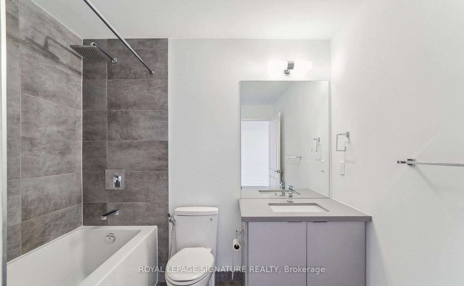 297 Oakwalk Drive, Unit 2005 - Photo 13