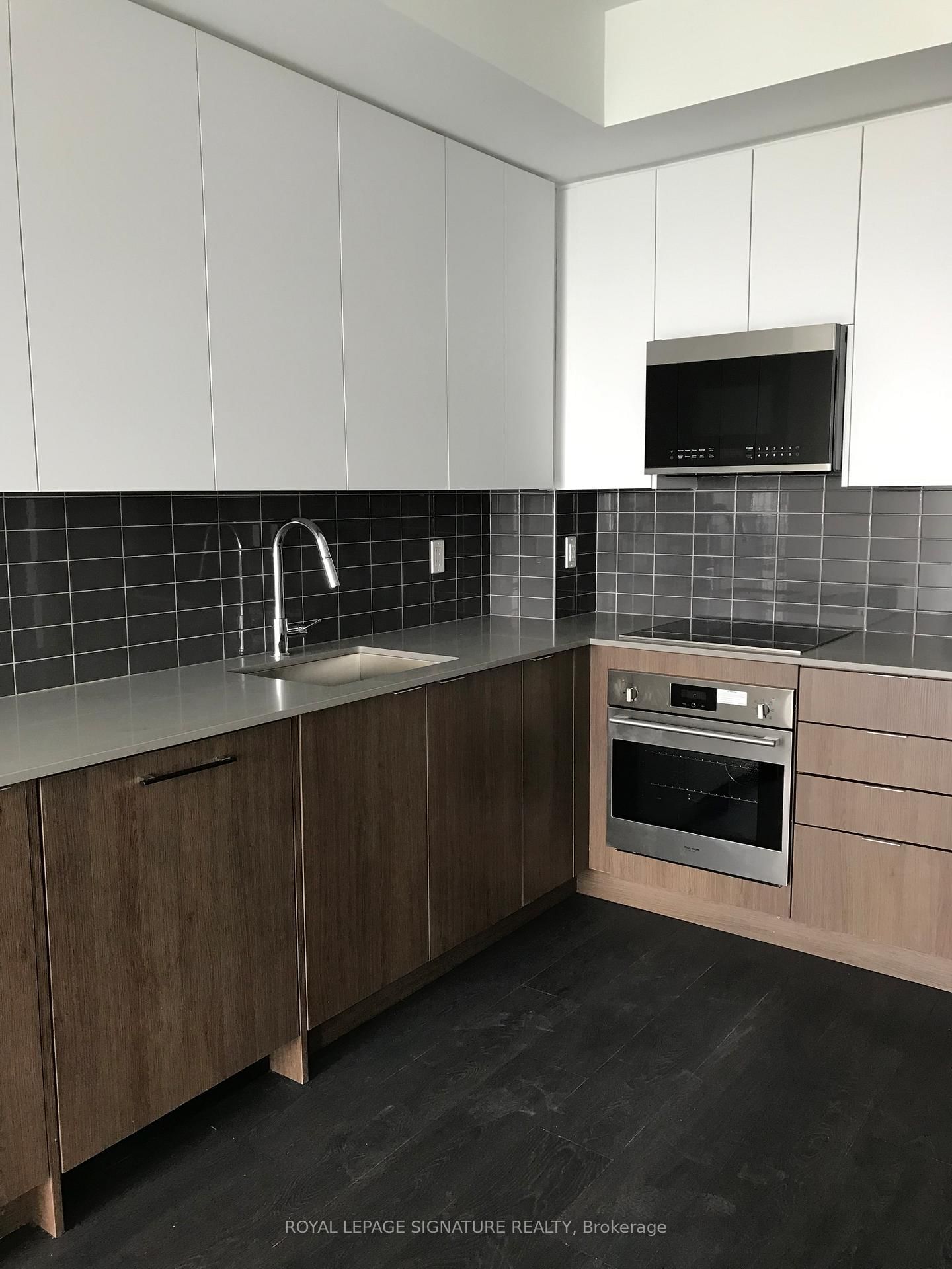 297 Oakwalk Drive, Unit 2005 - Photo 9