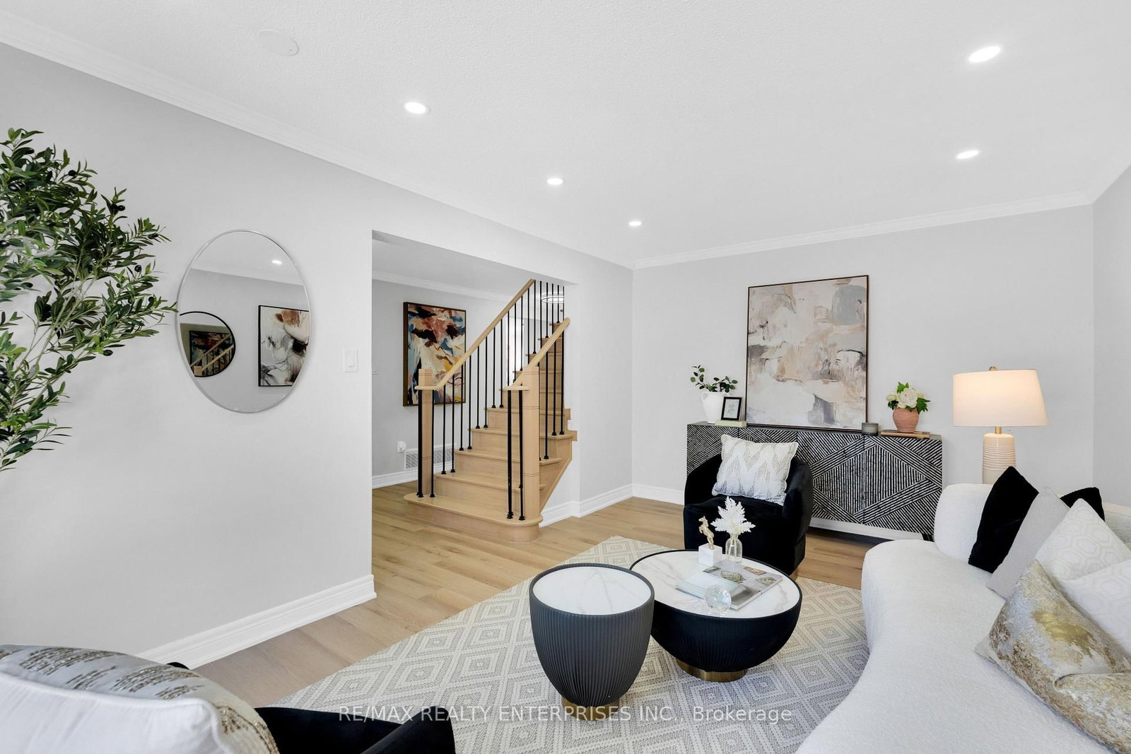 Detached House for sale at 25 Porteous Circle, Brampton, Ontario, L6S 5C1 - Northgate - MLS: W12994958