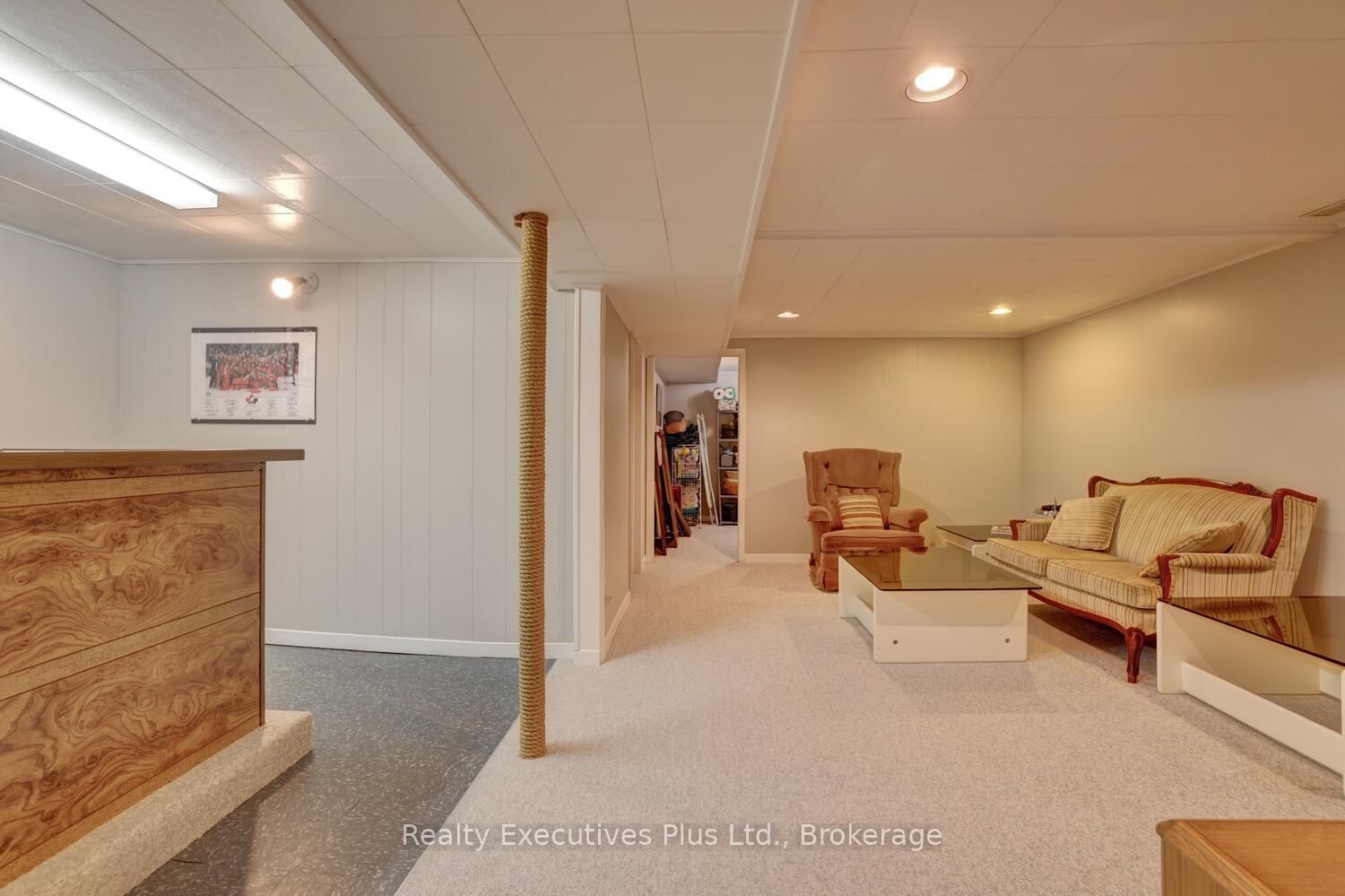 Detached House for sale at 322 Pine Avenue, Oakville, Ontario, L6J 2J9 - Old Oakville - MLS: W12994980