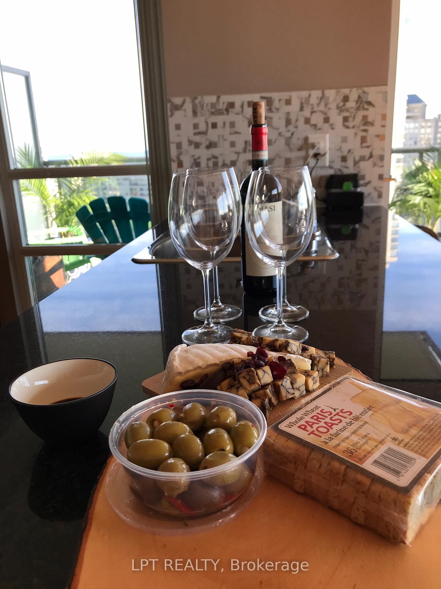 Condo for lease at 1102-15 Legion Road, Toronto, Ontario, M8V 0A9 - Mimico - MLS: W12995032