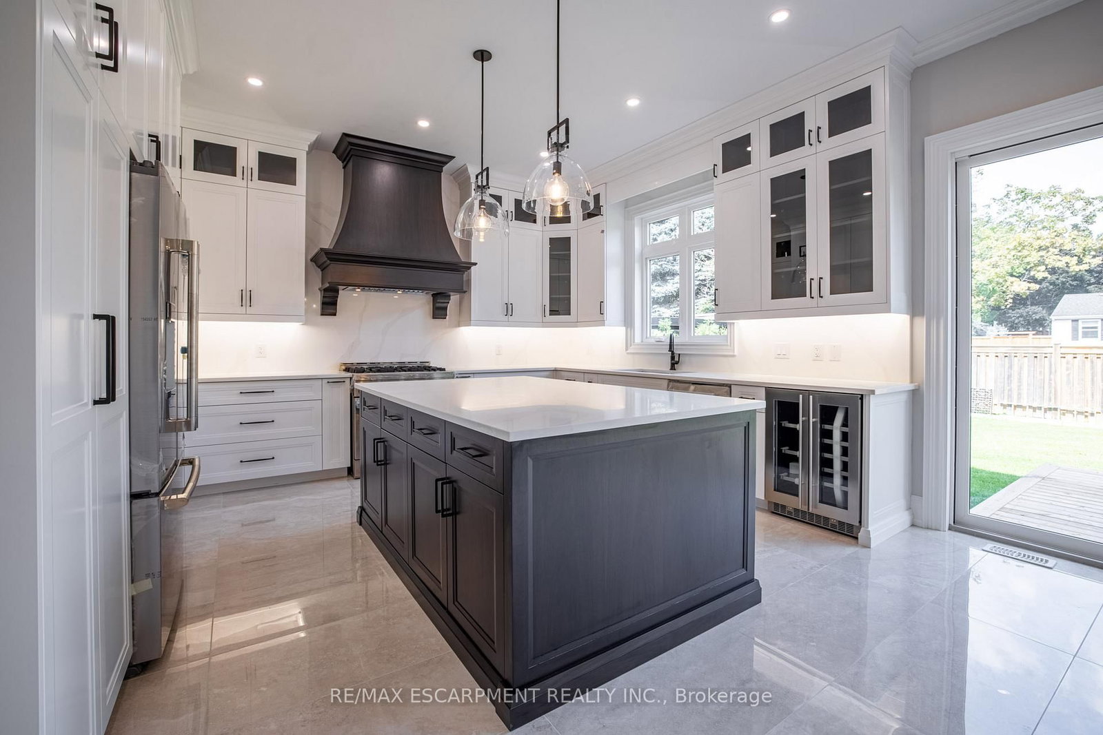 31 Bayside Court - Photo 14