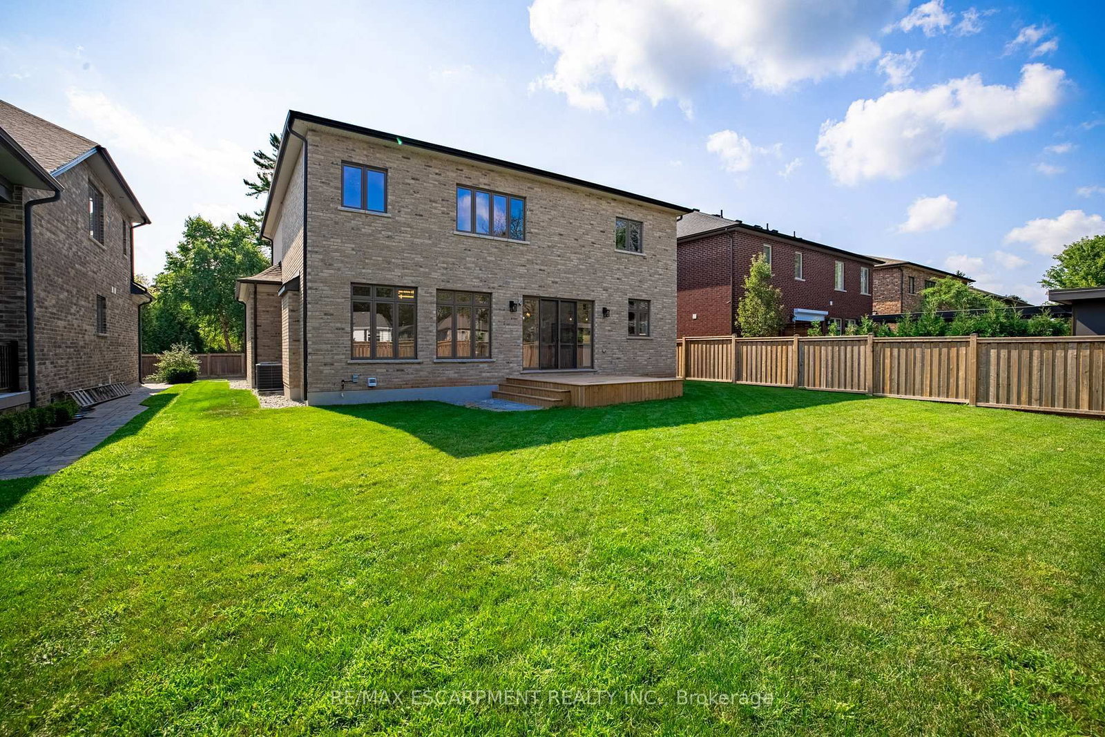 31 Bayside Court - Photo 41