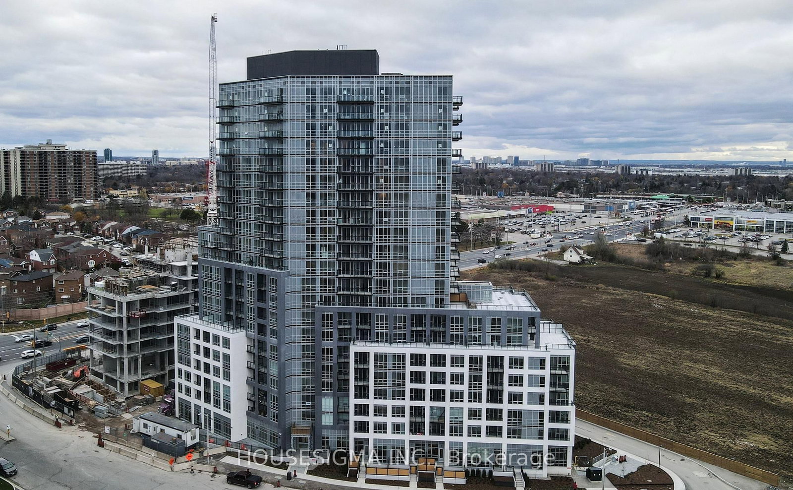 225 Malta Avenue, Unit 1805 - Photo 2