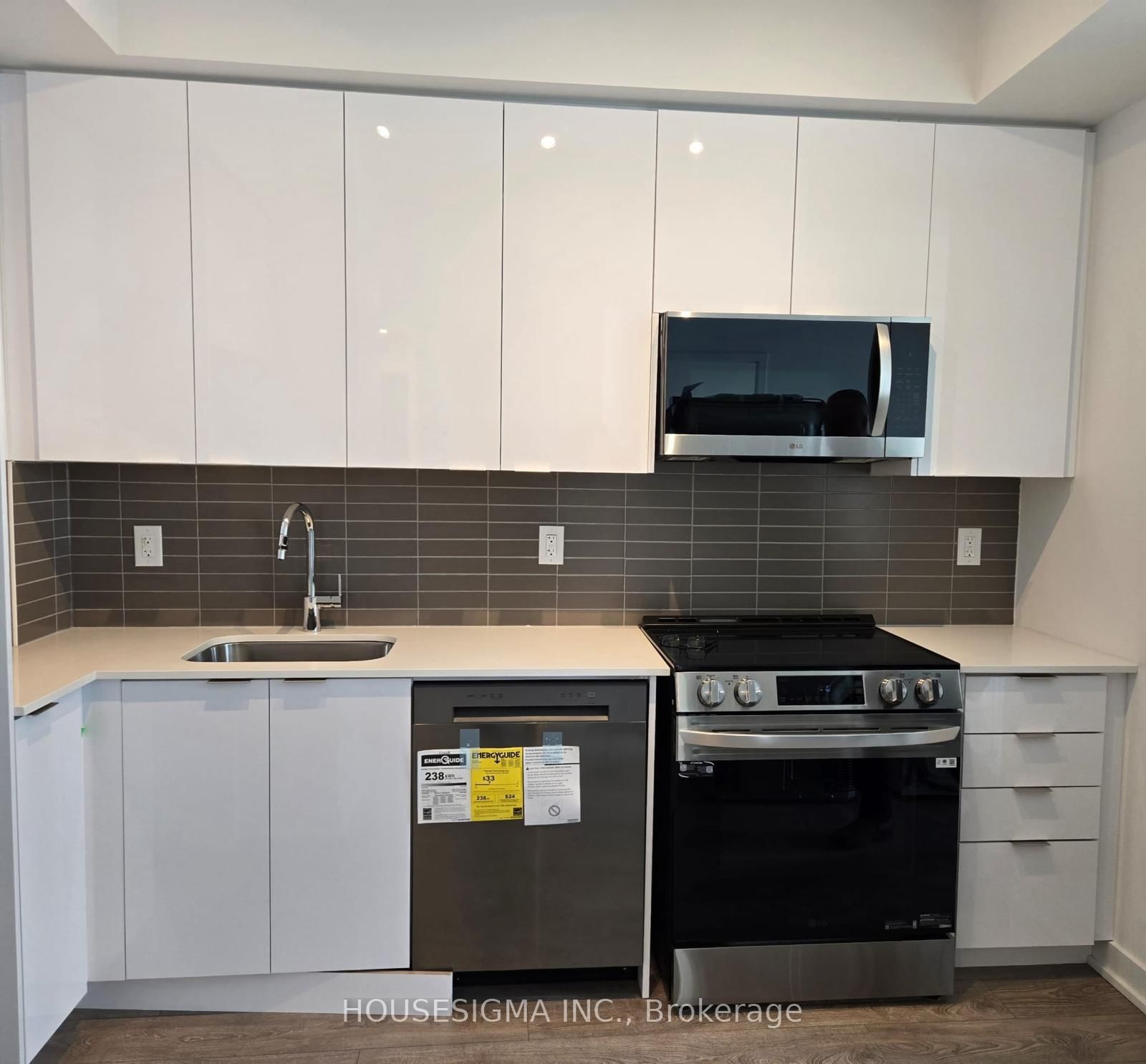 225 Malta Avenue, Unit 1805 - Photo 9